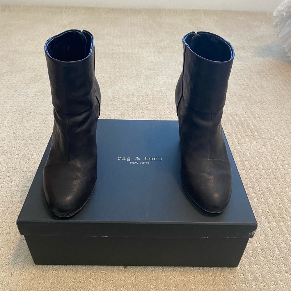 Rag and Bone - Newbury Bootie - Black - Size 8